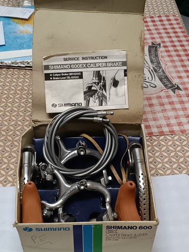 Shimano 600 arabesque 6200 - 600,