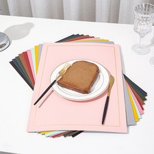 Tapis colorés en cuir PU