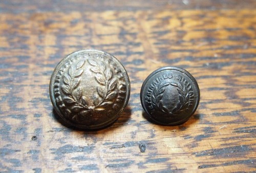 Boutons militaire - 2,