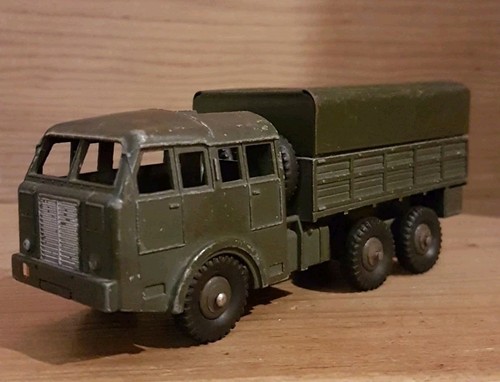 Dinky toys 80d camion berliet - toys,