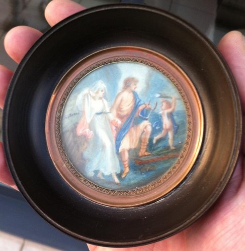 Belle miniature cadre rond