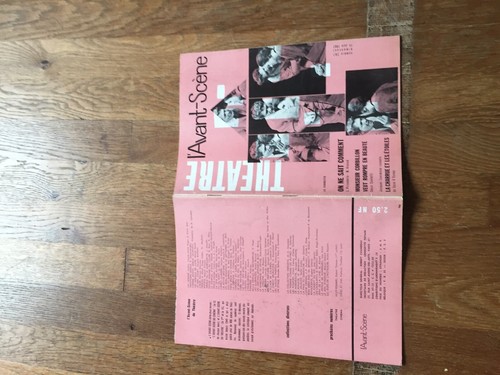 Revue avant scene theatre - scene,
