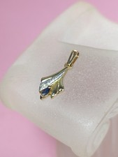 Pendentif Or 18 Carats Saphir Et Petit Diamant