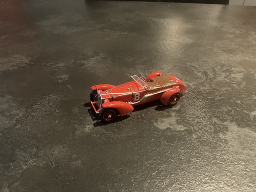 Miniatures alfa roméo 8c - alfa,