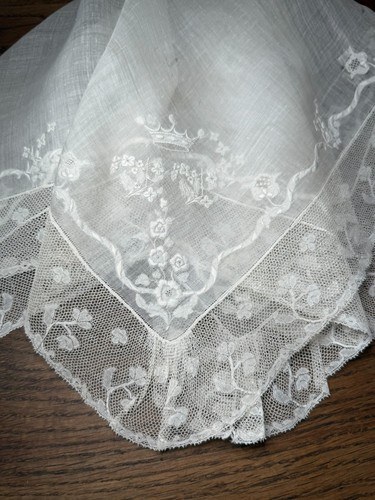 Dentelle ancienne fin - ancienne, linon