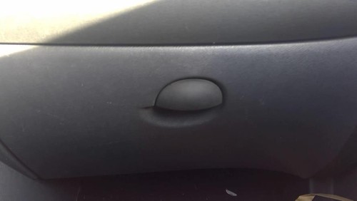Boite gants renault - gants, twingo