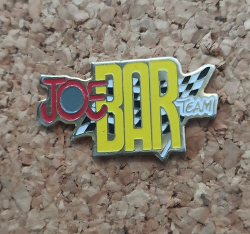 Pin épinglette joe - pin's,