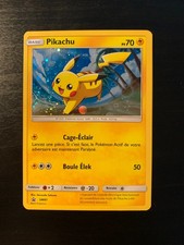 Carte Pokémon : Pikachu SM81 Promo Soleil & Lune Française