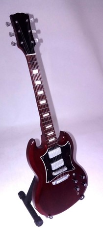 Gibson dc angus young - gibson, /