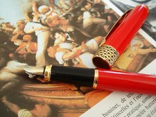 Stylo plume laqué rouge très