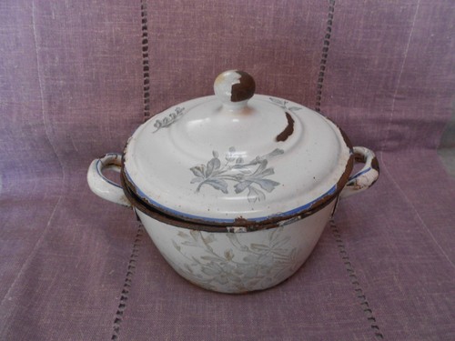Soupière ancienne tole - ,