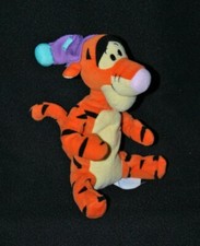 Peluche doudou Tigrou DISNEY MATTEL STAR BEAN bonnet violet Winnie 18 cm TTBE