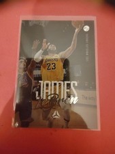 LeBron James Los Angeles Lakers Carte Basket NBA Panini #52 Luminance 2020-21