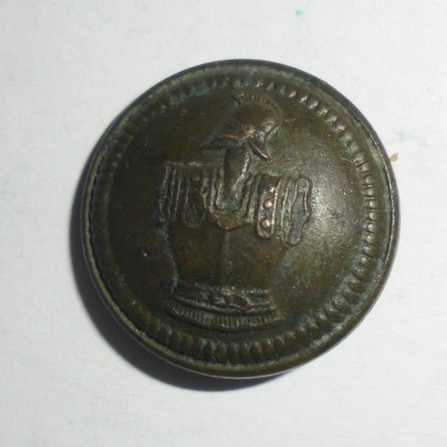 Ancien bouton militaire - bouton,