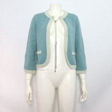 CHANEL Gilet à boutons en CC
