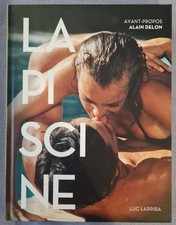 La piscine ( de Luc Larriba 