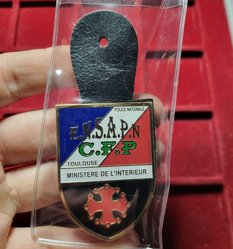 128 pucelle insigne - #128-8, /