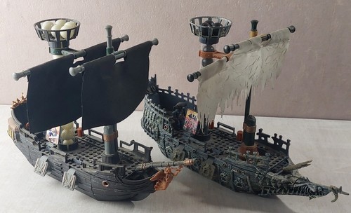 Lot anciens bateaux pirate - bateaux,,