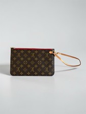 Louis Vuitton Pochette