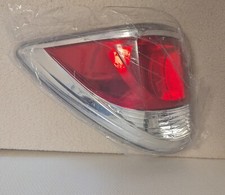 1 x feu arrière gauche adapté pour  Mazda Pickup BT-50 BT50 Du 2011 Au 2015. 