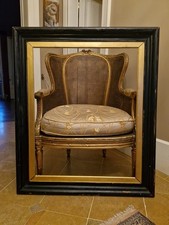 Très Grand Cadre Ancien  En Bois Noirci Et Doré