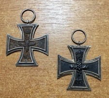 LOT DE 2 CROIX DE FER ALLEMANDE WW1 " VARIANTE POINÇON "