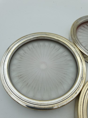 Beaux dessous bouteille - 3,