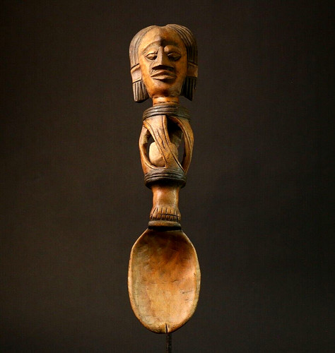 Statue cuillère africaine
