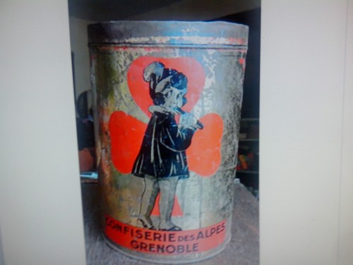 Ancienne grande boite - grande,