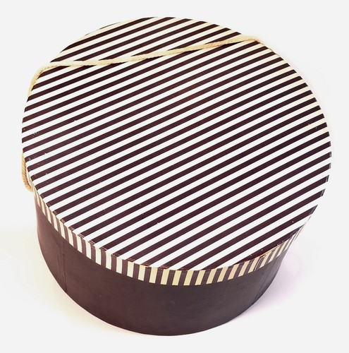 Boîte chapeau vintage - 🎩,