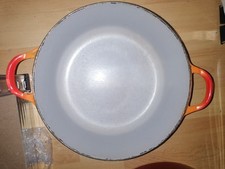 Cocotte ronde Le Creuset en fonte émaillée – Ø26 cm – Orange Volcanique