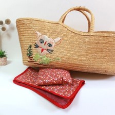 Grand couffin de poupée vintage 1970