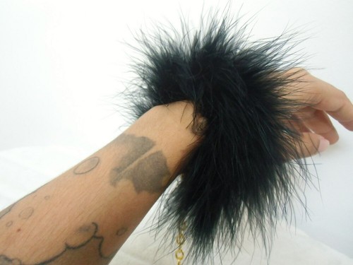 Menottes bracelets noires