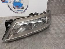 Optique avant principal gauche