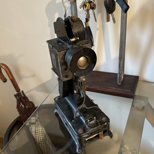 Ancien projecteur cinéma - de,