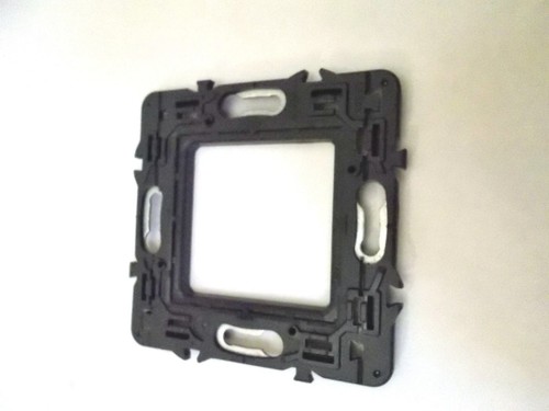 Support vis legrand poste - support,