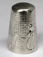 Rare joli ancien DE A COUDRE