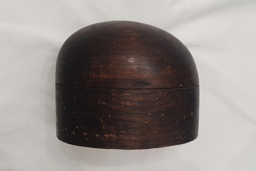 Ancien moule chapeau bois - ancien,
