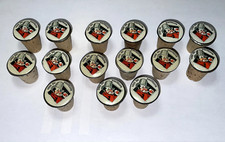 Lot 15 anciens bouchons