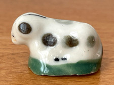 Adorable Fève Petite Vache