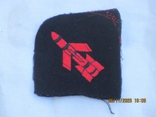 Royal Bleu Marine, Badge