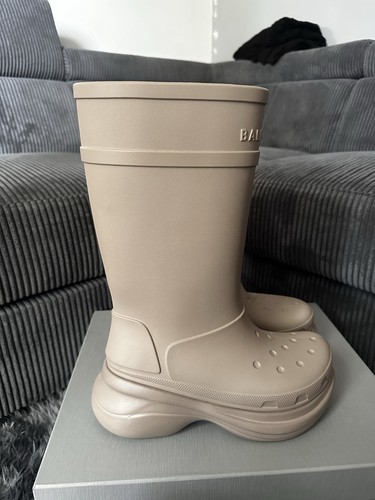 Balenciaga crocs boots - balenciaga,