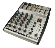 Behringer Eurorack UB802