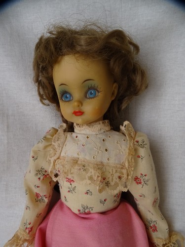 Poupée bella doline 1972 - bella,