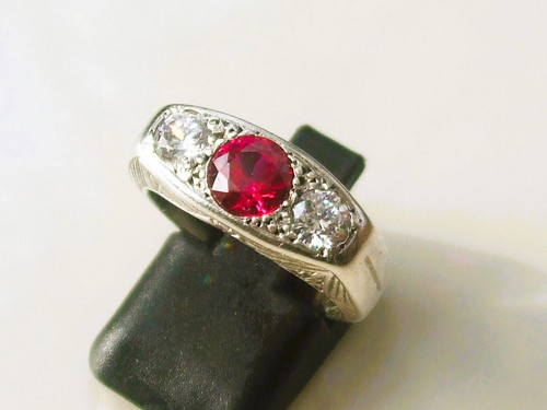 Tres belle bague ancienne - belle,