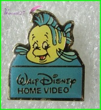 Pin's Walt Disney Home Video