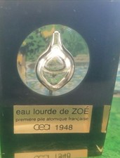 Échantillon d'eau lourde de "
