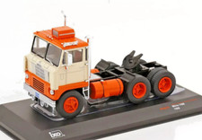 Camion tracteur White 7400