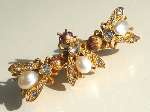 Belle broche ancienne avec 3 - broche,