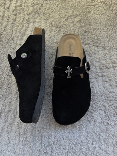 Black suede clogs mules size - black,